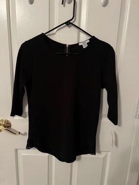Bar IIO Black Women's Crewneck 3/4 Sleeve Top with lace detail